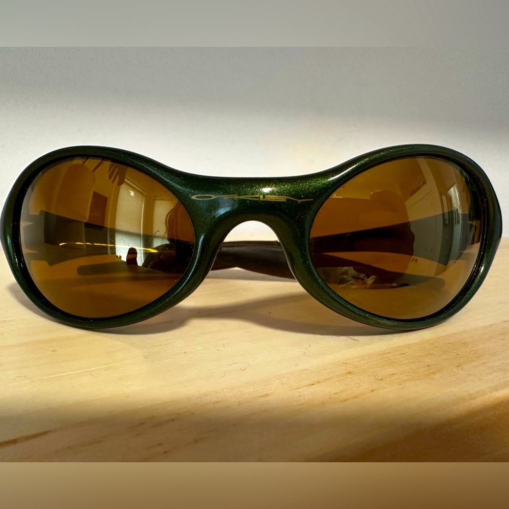 Rare Vintage Oakley Sunglasses, original from 1997, limited edition jungle green